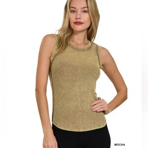NWT large ZENANA Women's mocha Tank Top